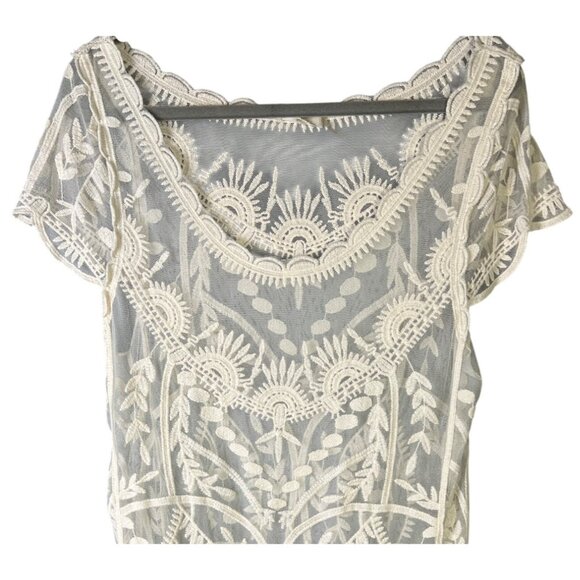 Capri Women's Embroidered Mesh Top In White Lace Bohemian Style L - Picture 2 of 5
